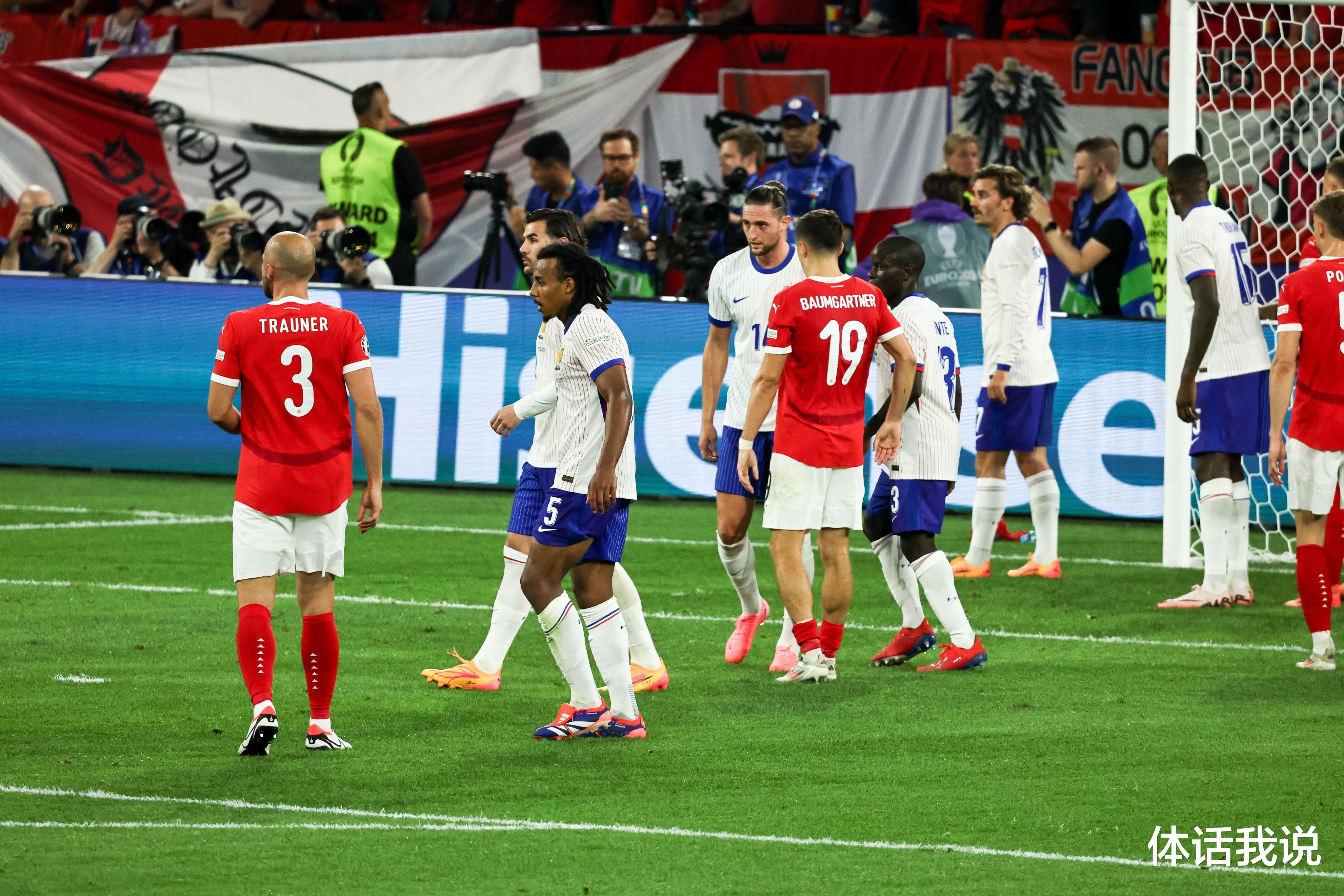 法国队主力后卫回归国际比赛，助球队取得大胜的简单介绍