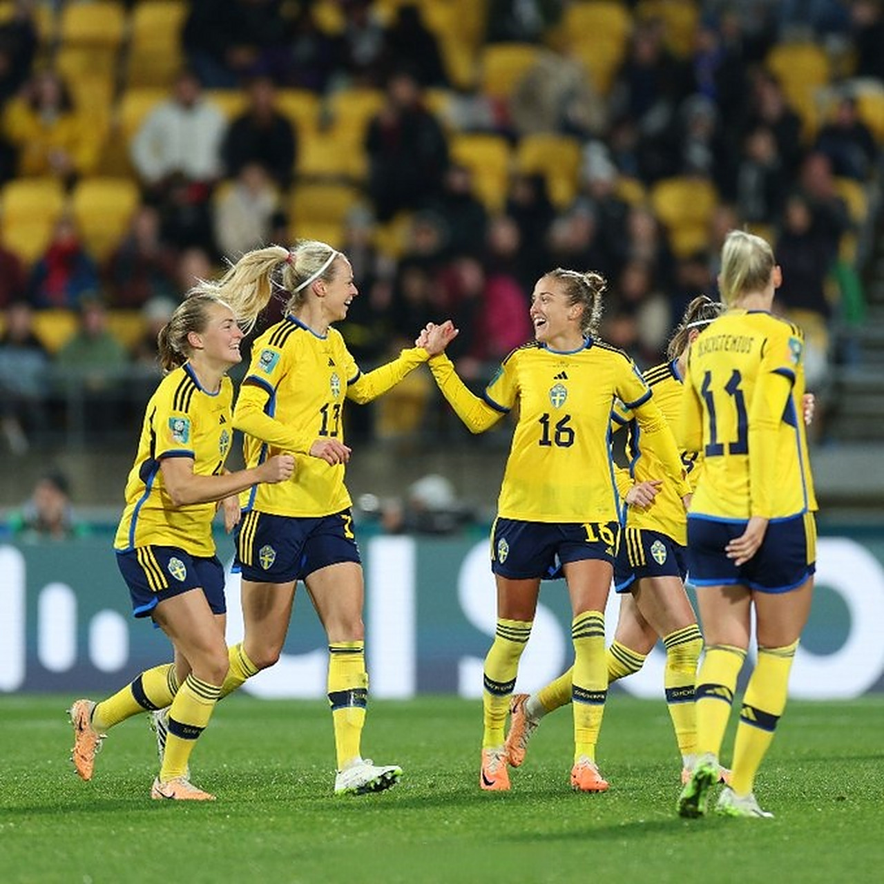 瑞典女足大胜法国队,引发热议事件