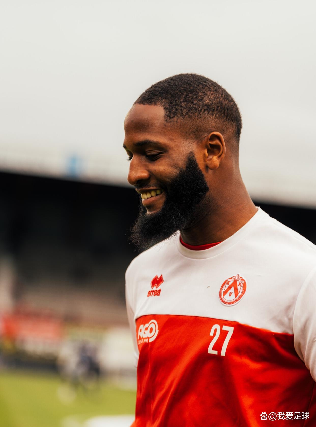 利兹联继续关注多名潜在引援目标